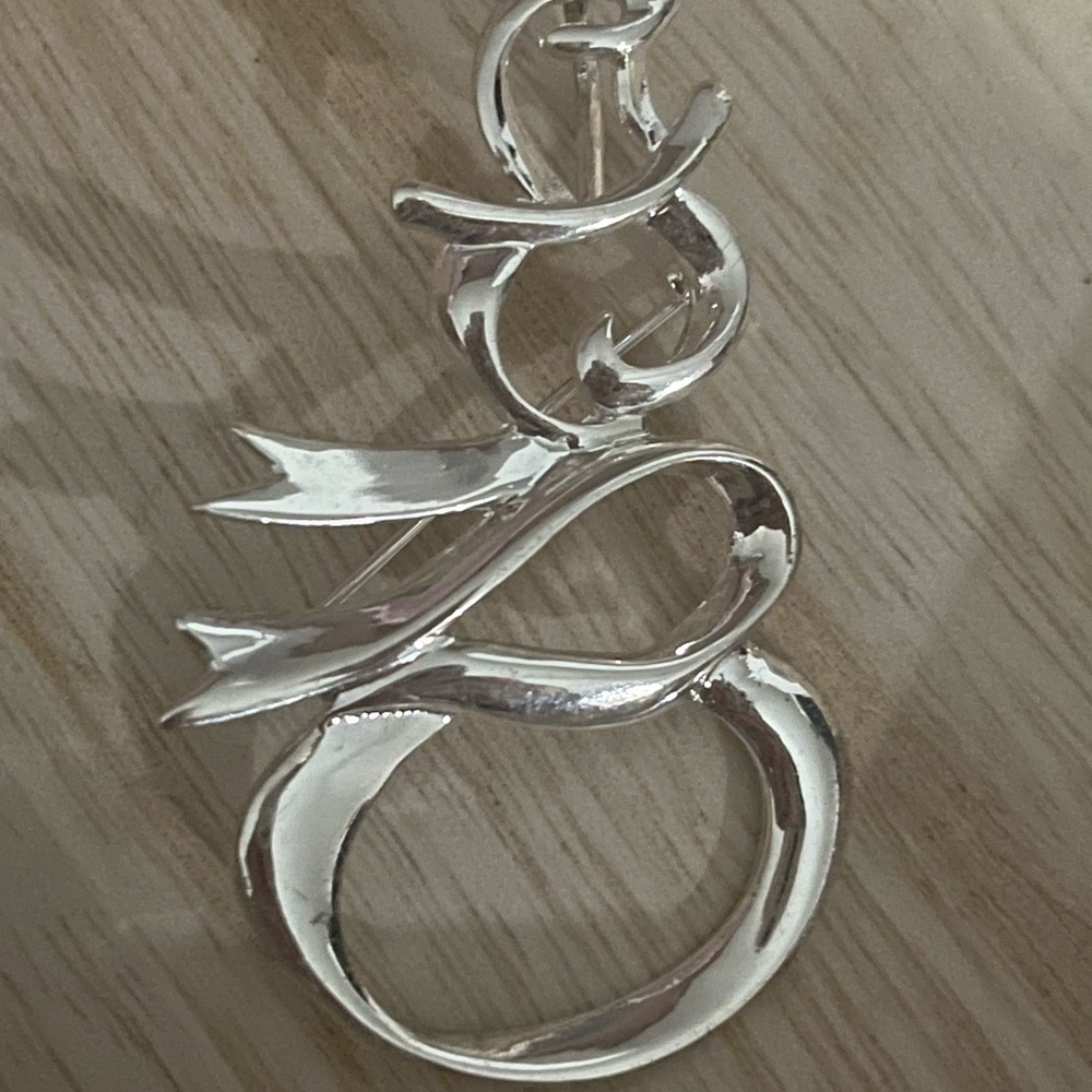 Silver Script Ribbon Snowman Brooch Pendant